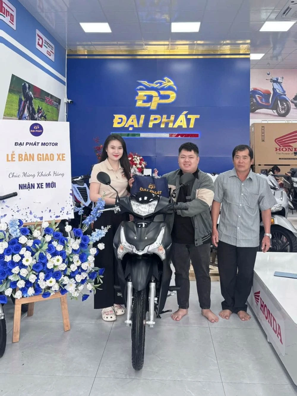 Bàn giao tại Đại Phát Motor